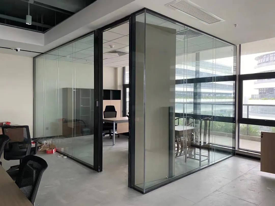 办公室玻璃隔断