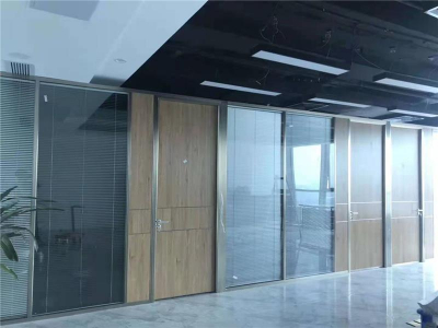 不锈钢玻璃隔断