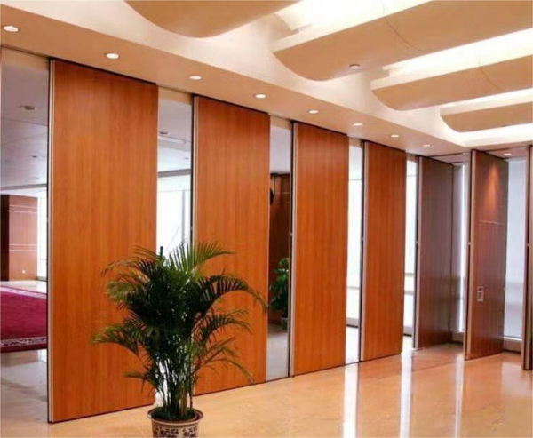 活动隔断在装修中的应用